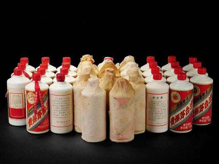 沔城回族镇日照岚山回收酒价格哪里回收(附近上门回收茅台酒）?